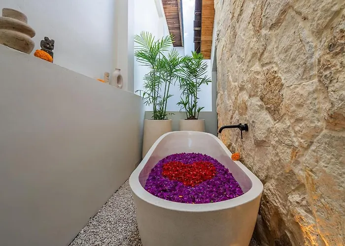 Sora By Altura 2br Private Pool Uluwatu
